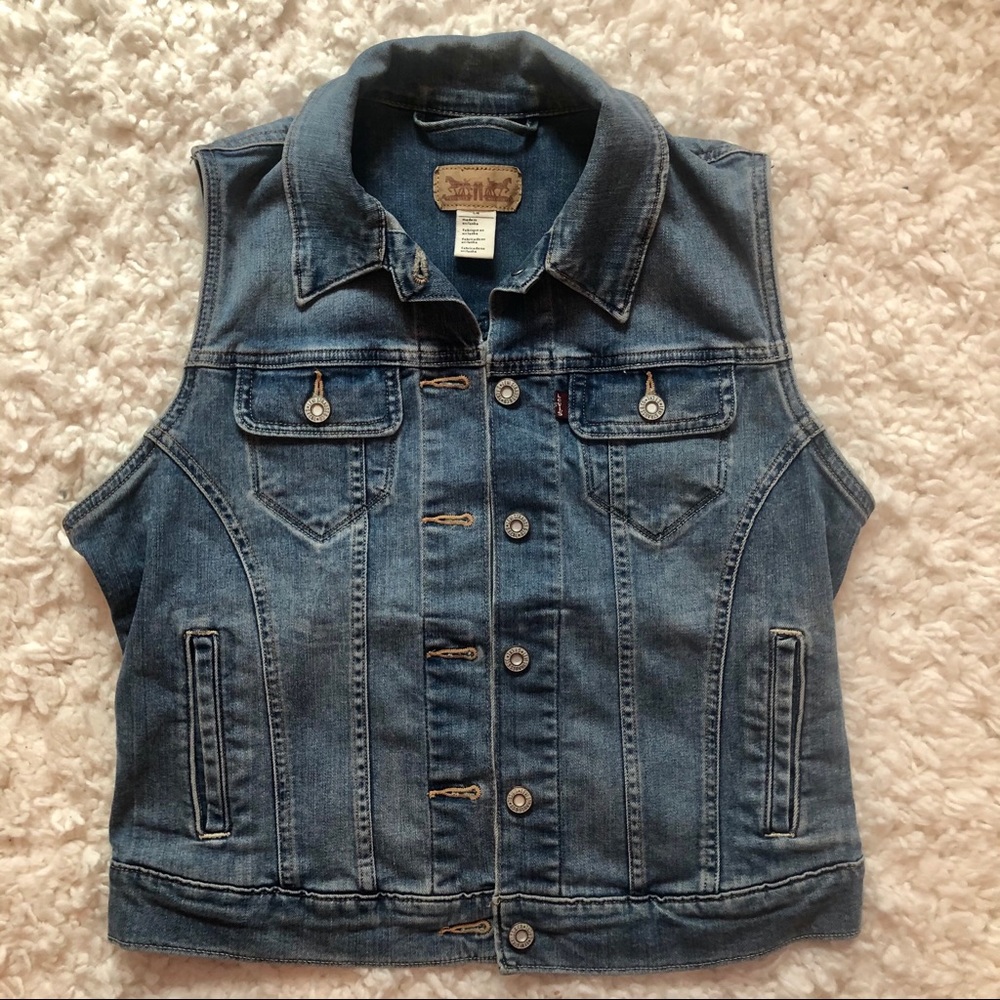 Levi’s Denim Vest Medium Wash